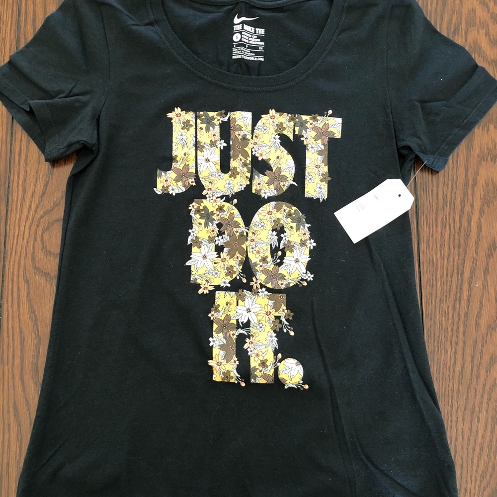 Nike Shirt